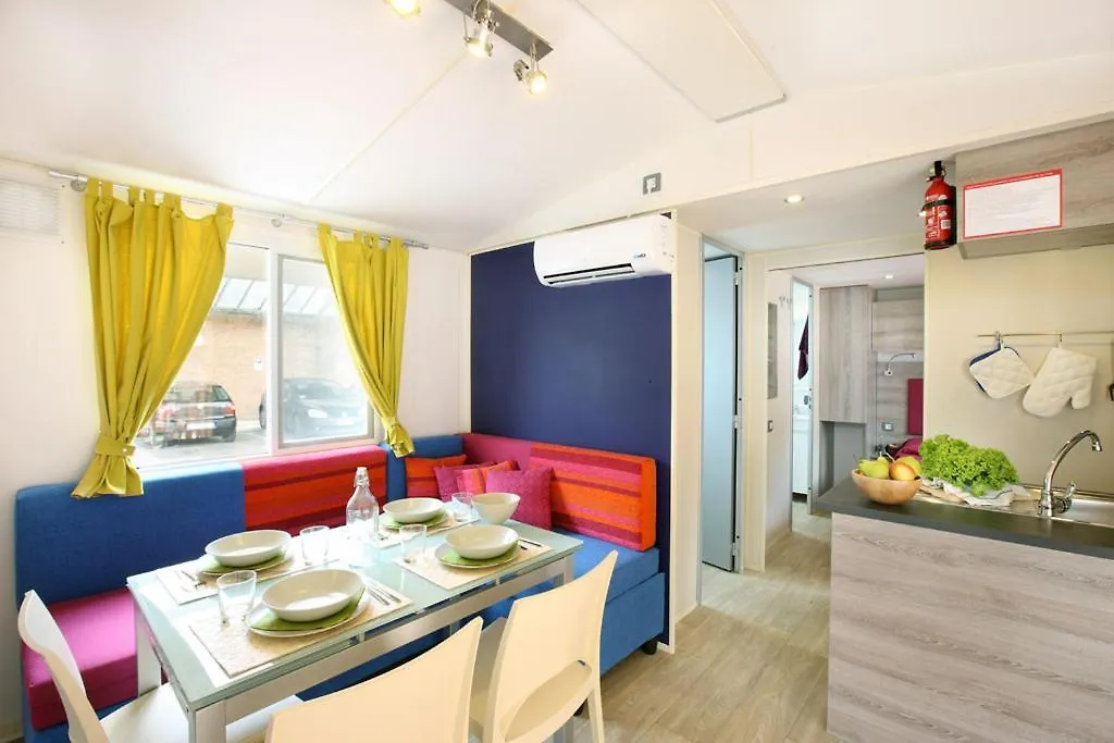 Campsite Casa Mobile - Spiaggia E Mare Holiday Park Hotel Porto Garibaldi